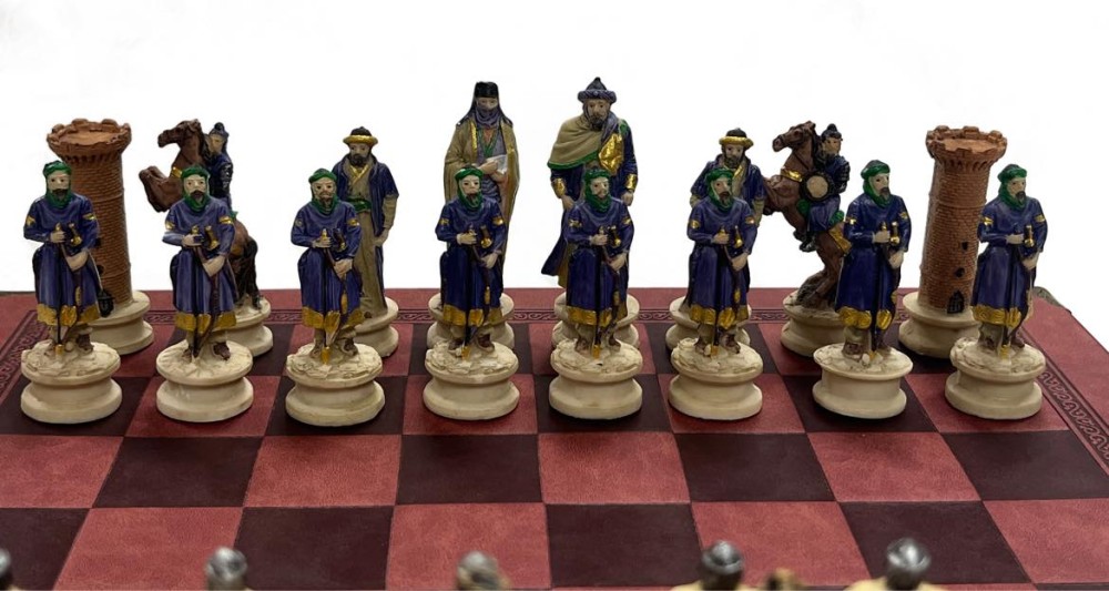 The Crusade Resin Theme Chess Pieces w Leather Board