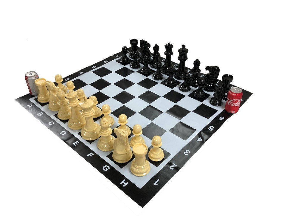 GIANT GARDEN CHESS SET + Vinyl Board 8 in.King Plastic