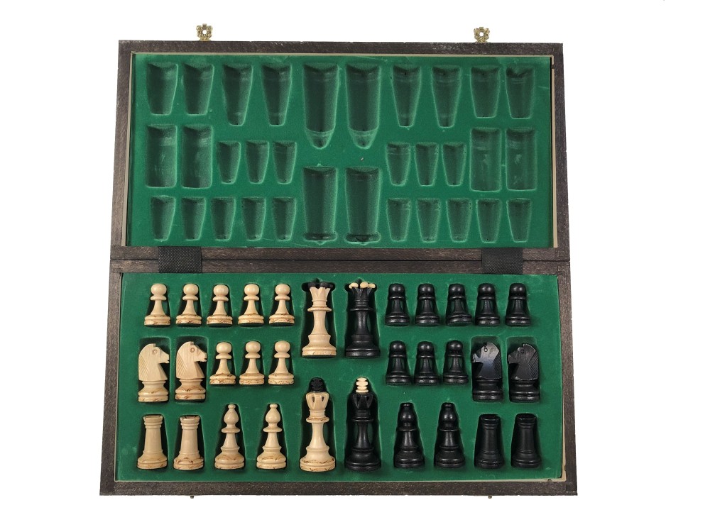 16" Senator Black Chess Set - Folding Board - 3" King