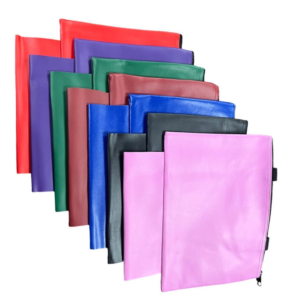 CHESS COMBO - COLORED PIECES: Vinyl Bag / Board / Chess Set